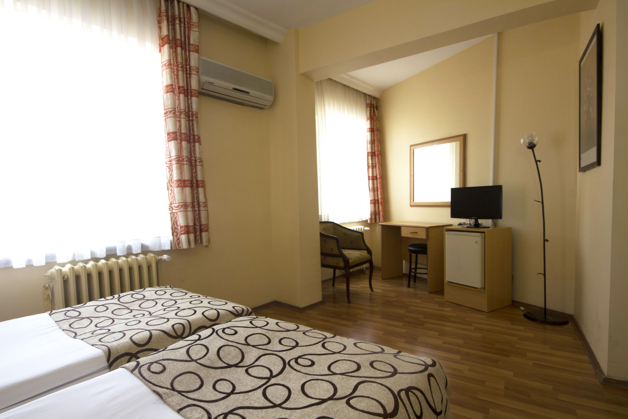 Acikgoz Hotel Edirne Exterior photo